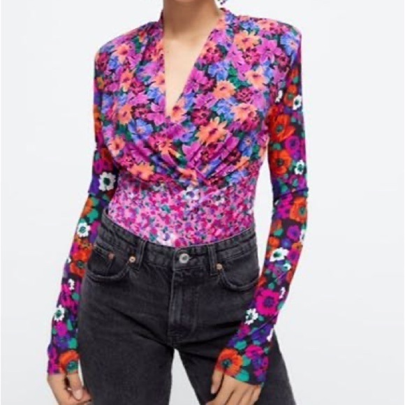 ZARA Printed Floral Shoulder Pad Top size XS - Picture 8 of 9